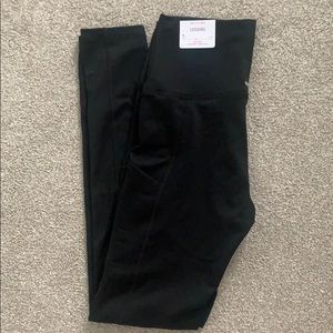 NWT Aerie Play Legging